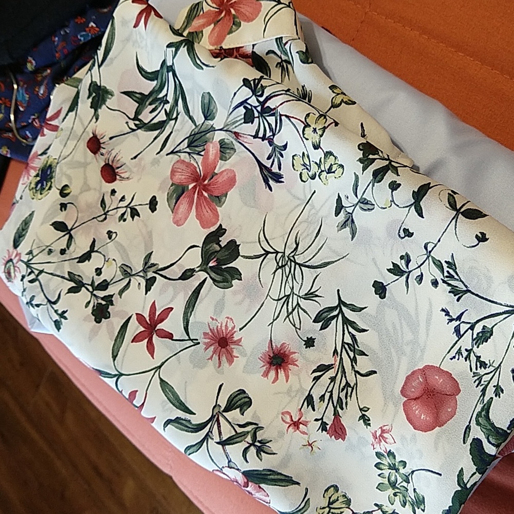 Forever21 Floral Sleeveless Blouse - Picture 5 of 5
